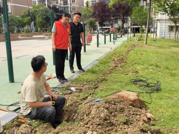 51策略 红色引擎驱动“逆生长”——党建引领解锁关镇佳园老旧小区焕新密码_大皖新闻 | 安徽网